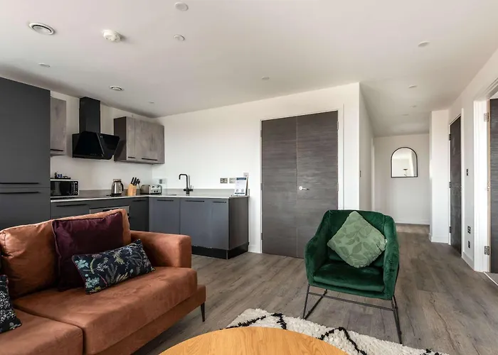 Stayzeni, Ouse Court Spacious 2 Bed Flat Apartman *