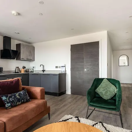 Stayzeni, Ouse Court Spacious 2 Bed Flat Apartamento *