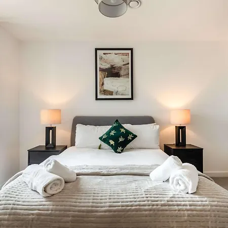 Stayzeni, Ouse Court Spacious 2 Bed Flat York